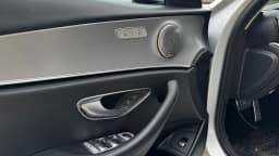 Mercedes-Benz E-Class — miniatura 15