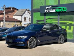 BMW 5 Series — miniatura 1