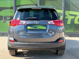 Toyota RAV4 — miniatura 5
