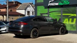 Ford Fusion — miniatura 4