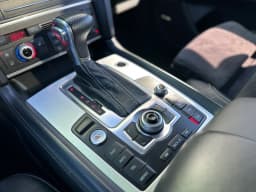 Audi Q7 — miniatura 17