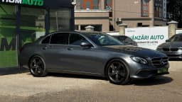 Mercedes-Benz E-Class — miniatura 3