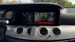 Mercedes-Benz E-Class — miniatura 10