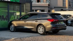 Ford Focus — miniatura 6