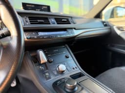 Lexus CT — miniatura 10