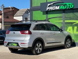 Kia Niro — miniatura 4