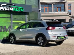 Kia Niro — miniatura 6