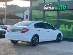 Honda Civic — miniatura 4