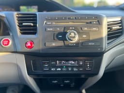 Honda Civic — miniatura 10