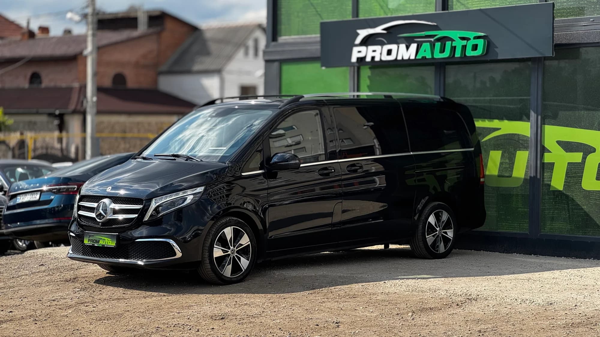 Mercedes-Benz V-Class — fotografie 1