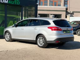 Ford Focus — miniatura 6