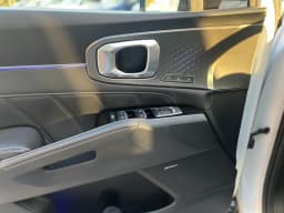 Kia Sorento — miniatura 12