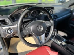 Mercedes-Benz E-Class — miniatura 10
