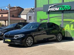 BMW 5 Series — miniatura 1