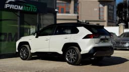 Toyota RAV4 — miniatura 6