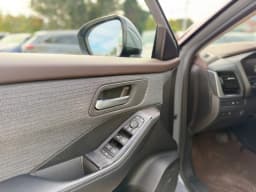 Nissan X-Trail — miniatura 10