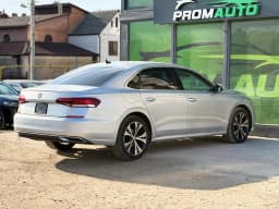 Volkswagen Passat — miniatura 4