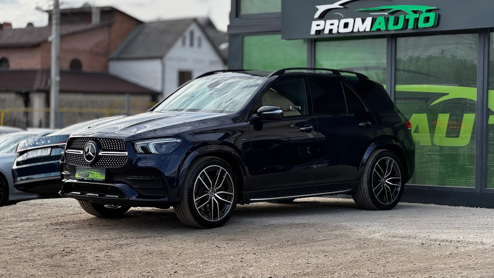 Mercedes-Benz GLE — fotografie 1