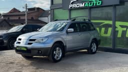 Mitsubishi Outlander — miniatura 1
