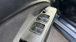 Mitsubishi Outlander — miniatura 12