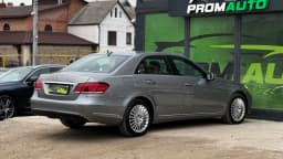 Mercedes-Benz E-Class — miniatura 4