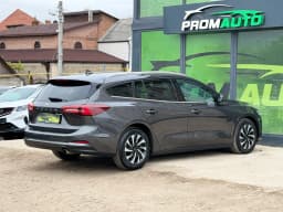 Ford Focus — miniatura 4