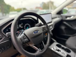 Ford Focus — miniatura 12