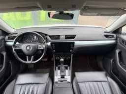 Skoda Superb — miniatura 8