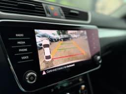 Skoda Superb — miniatura 11
