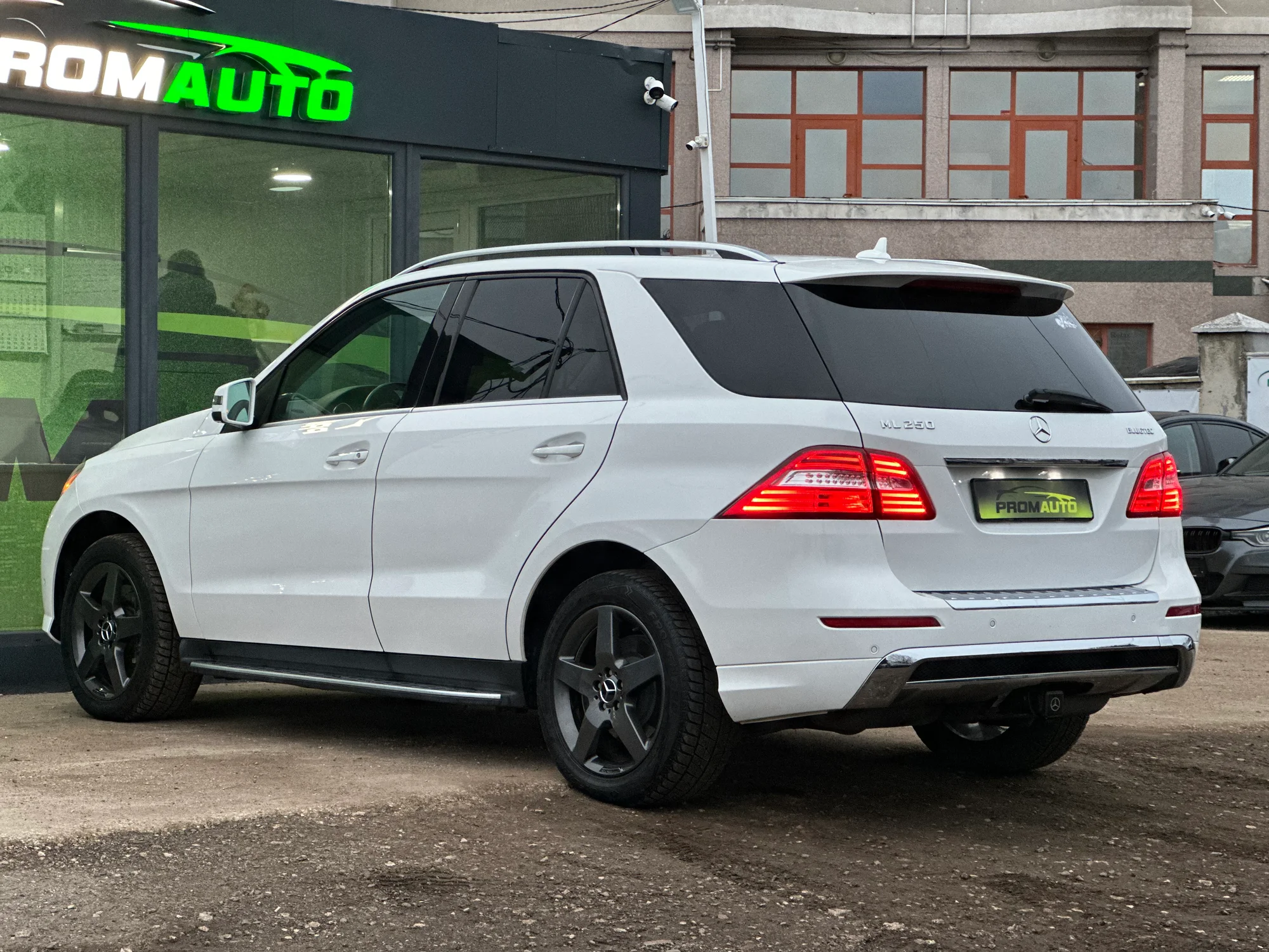 Mercedes-Benz M-Class
