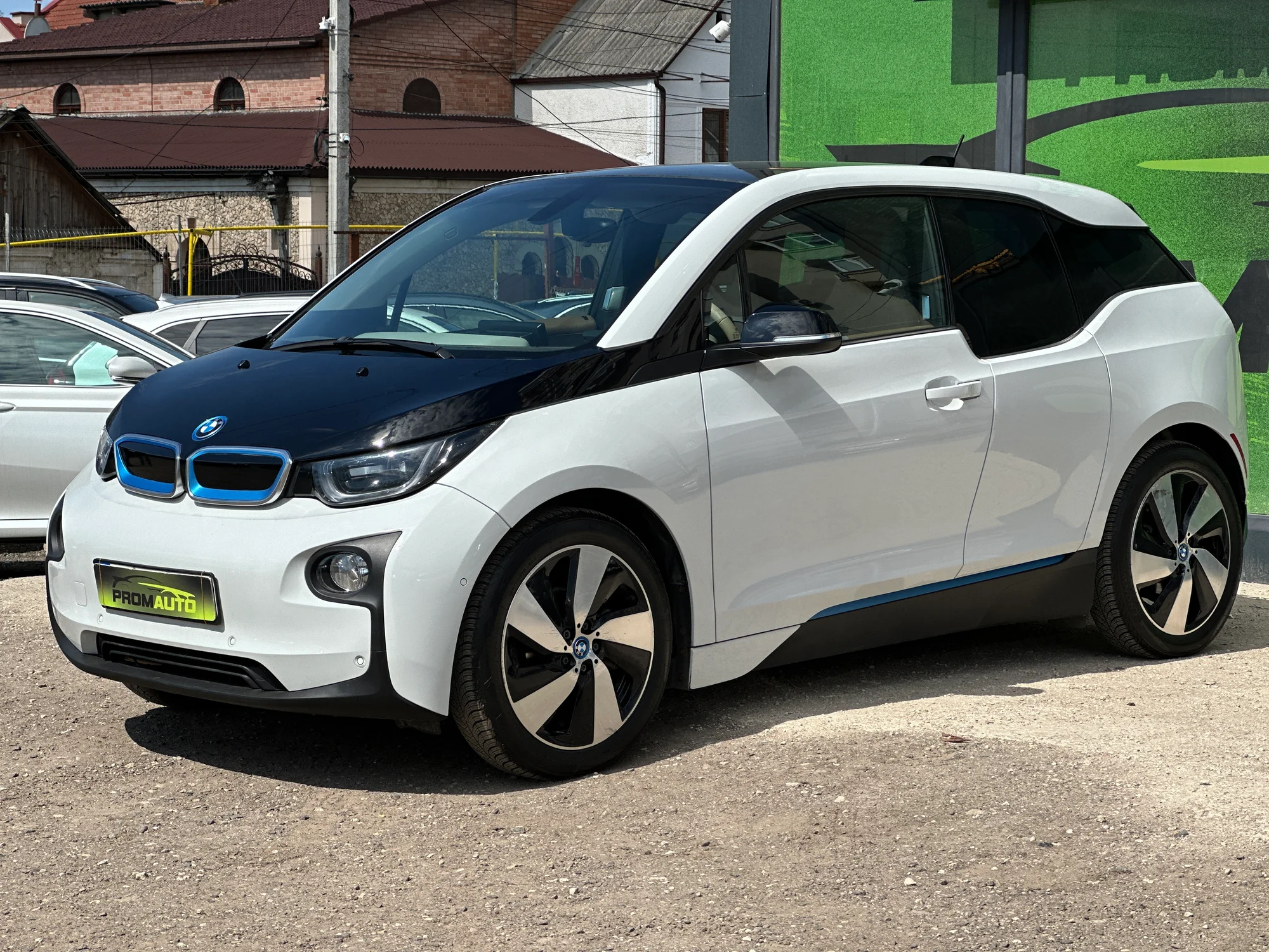 BMW I3