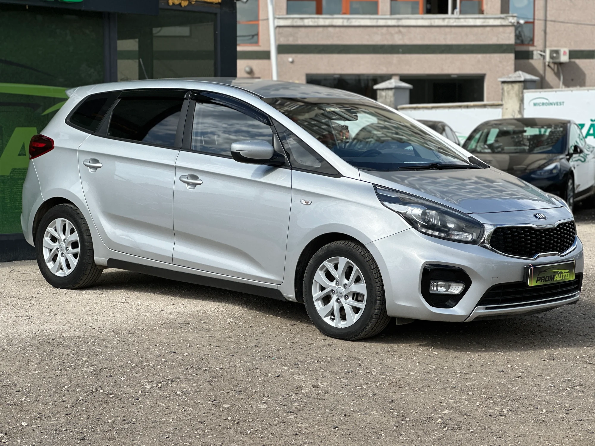 Kia Carens