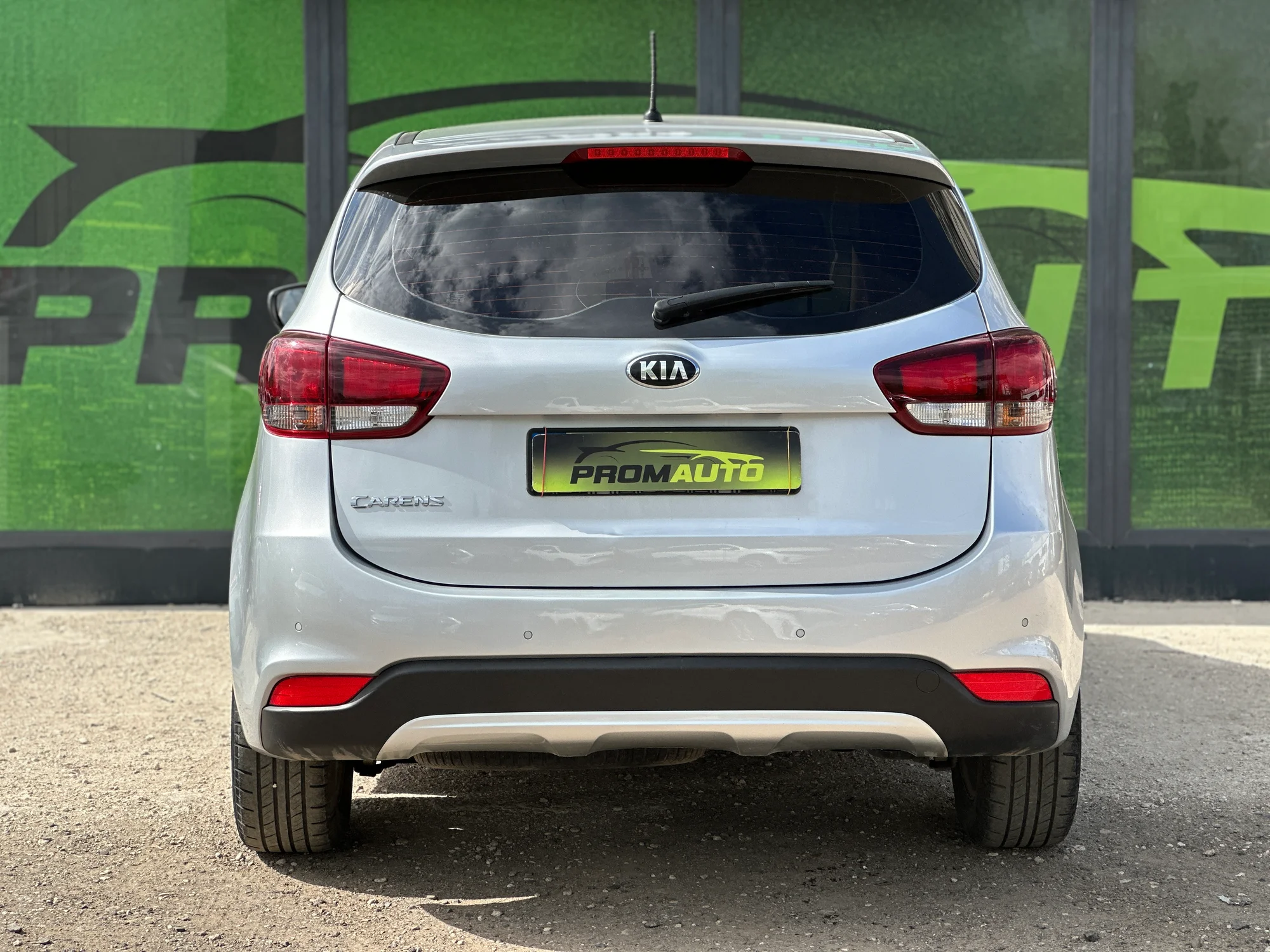 Kia Carens