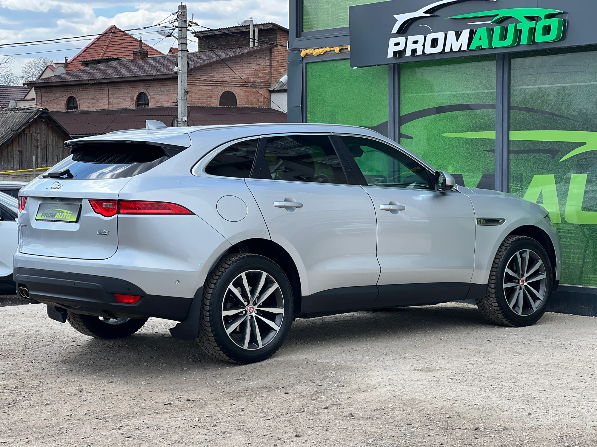 Jaguar F-Pace