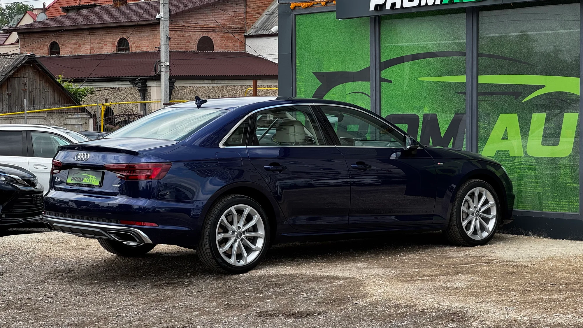 Audi A4