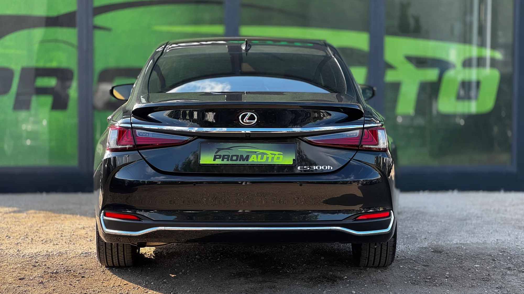 Lexus ES
