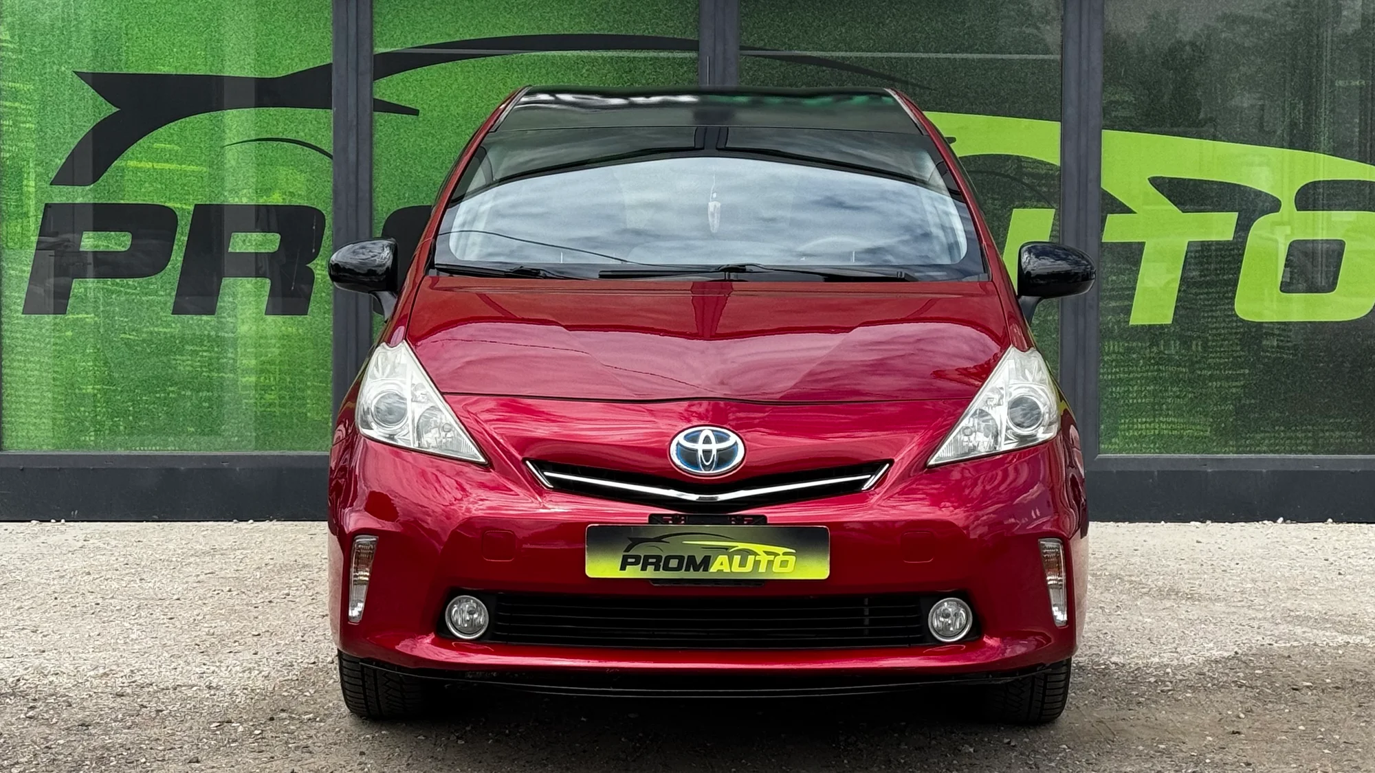 Toyota Prius V