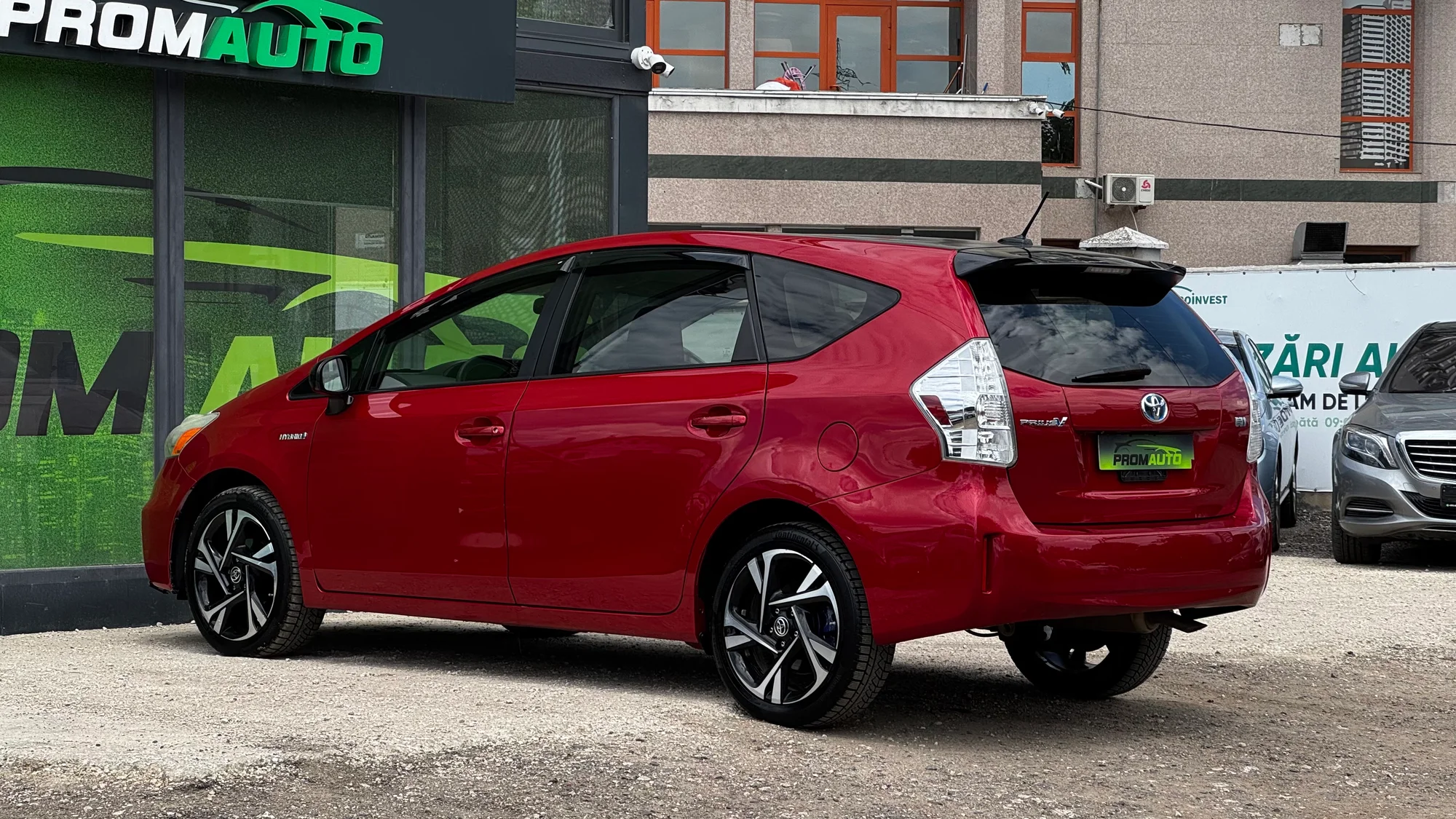 Toyota Prius V