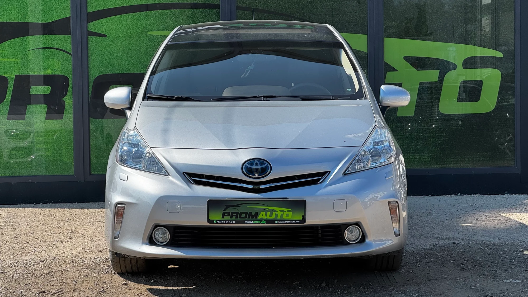Toyota Prius V