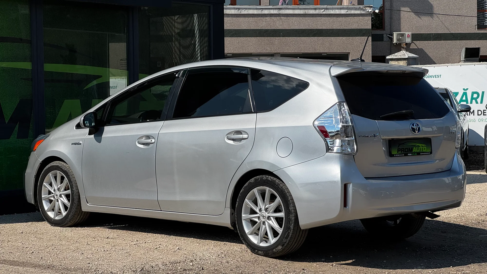 Toyota Prius V