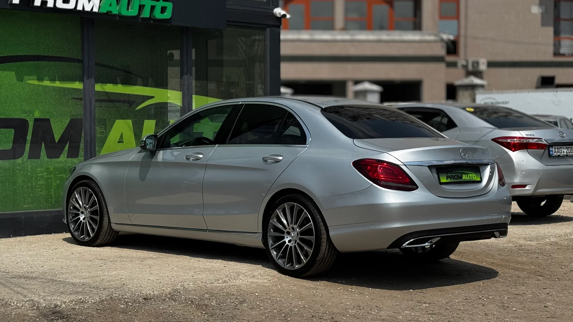 Mercedes-Benz C-Class